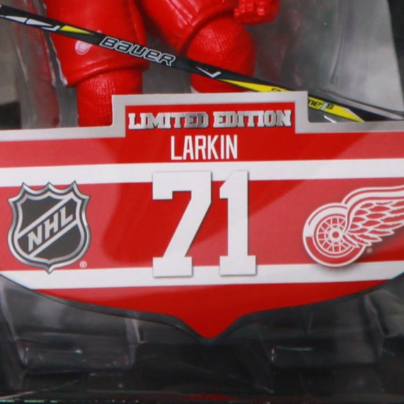 Dylan Larkin 6" Hockey Figurine by Imports Dragon for the Detroit Red Wings NHL - Picture 4 of 5